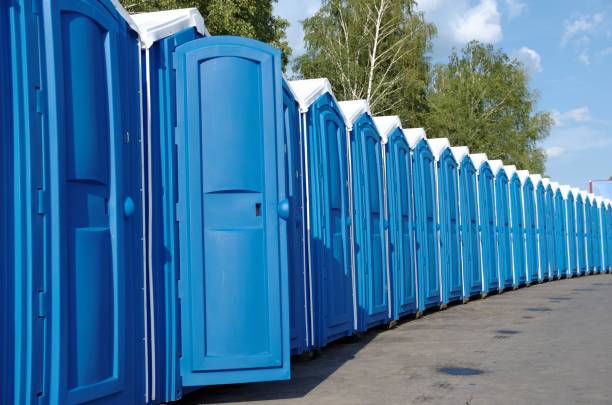 Portable Toilet Options We Offer in Treasure Island, FL